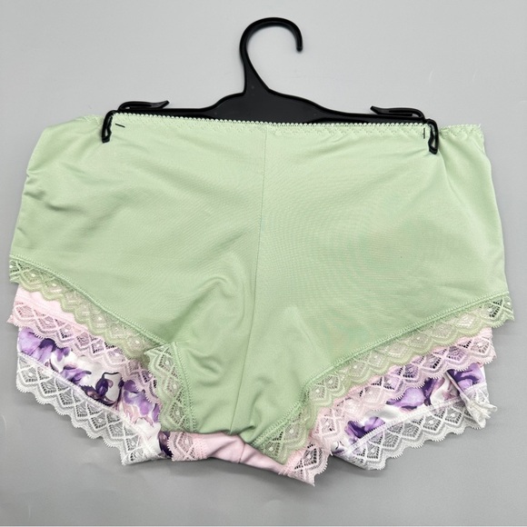 NWT Daisy Fuentes Purple and Pink Floral Lace Trim Panties Size XL - Picture 2 of 5